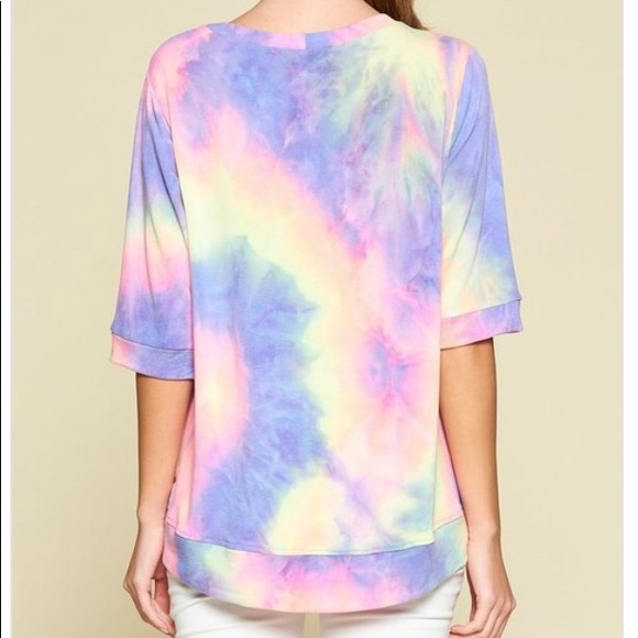 Tie Dye top!! Plus size! SO COMFY! SO CUTE! - Picture 3 of 3